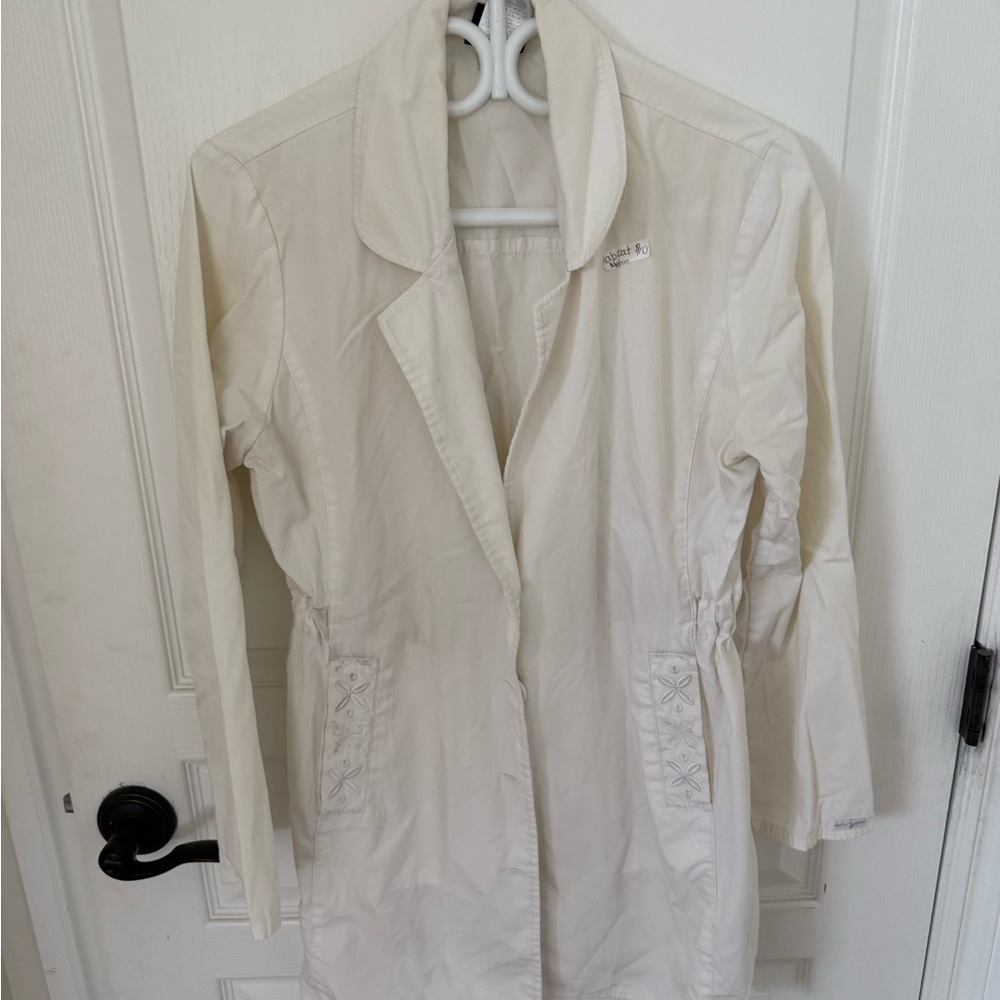 Elegant White Women's Coat